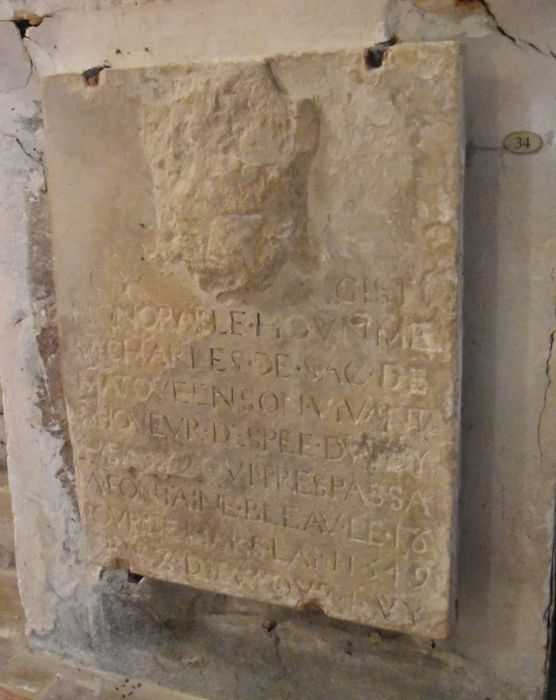 dalle funéraire de Charles de Sac (n°34)