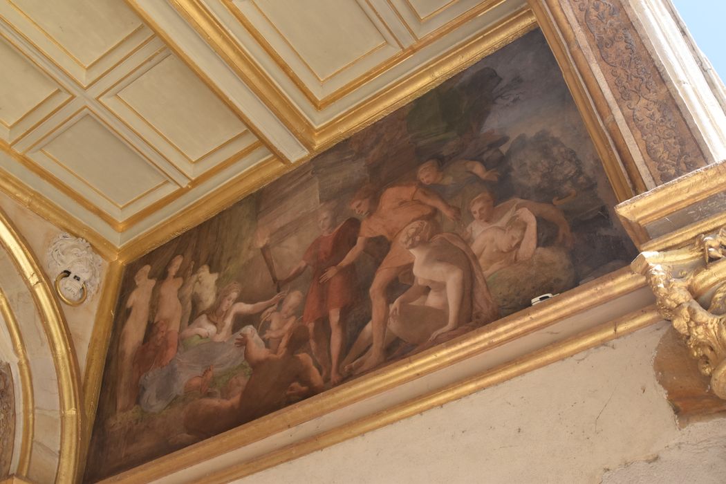 Porte dorée, peinture monumentale du porche