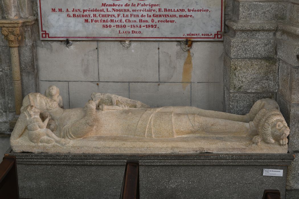dalle funéraire de Jean III de Beaumanoir