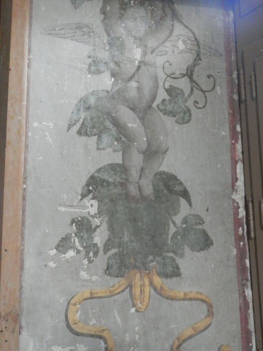 rez-de- chaussée, ancien salon dit salon doré, détail d’une peinture dans l’embarsure d’une fenêtre, angle sud est