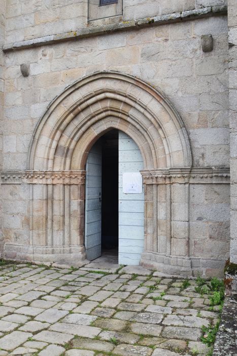 portail d’accès ouest