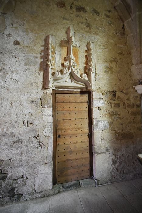 nef, porte latérale nord