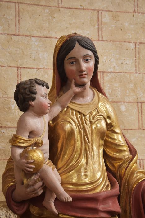 statue : Vierge à l’Enfant, vue partielle