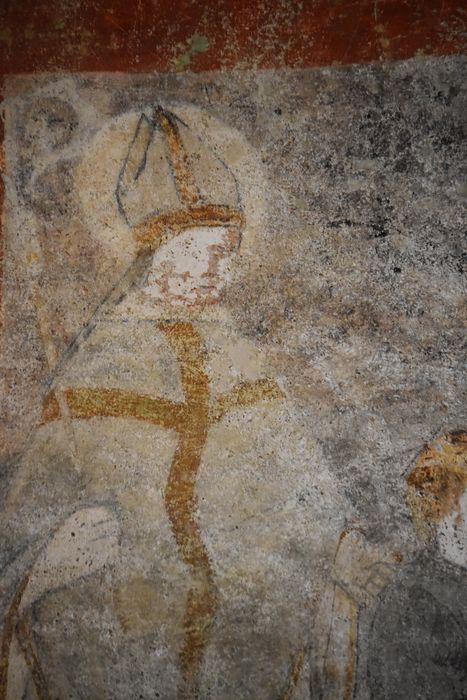 peintures monumentales (mur nord), Vierge de pitié, détail du saint évêque accompagnant le donateur