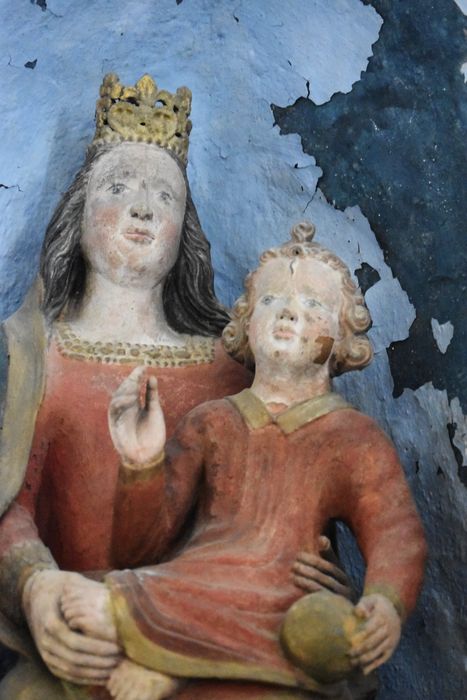 statue : Vierge à l’Enfant, vue partielle