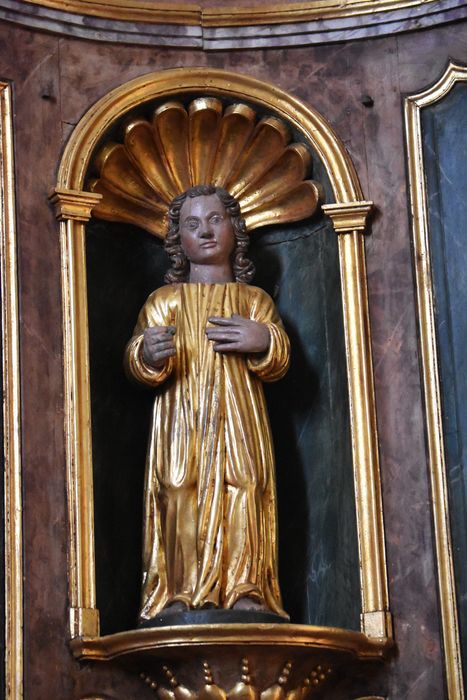 statue : Jésus enfant