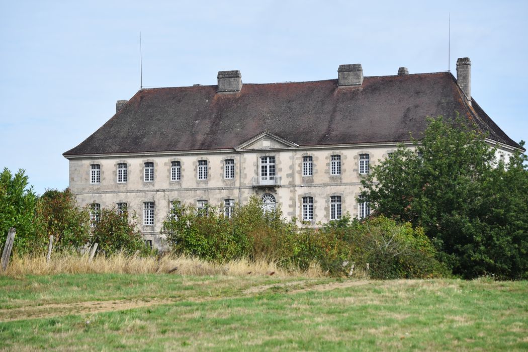 façade sud, vue partielle