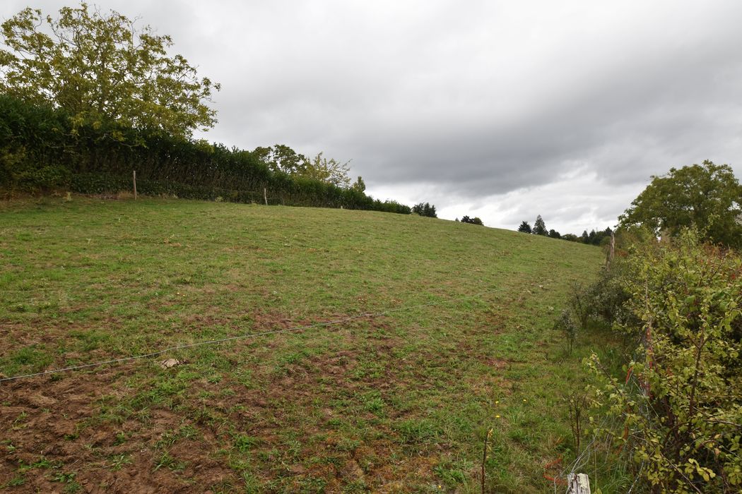 vue partielle du site depuis la rue du Rio au sud de la parcelle