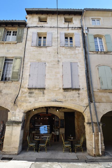 façade ouest sur rue