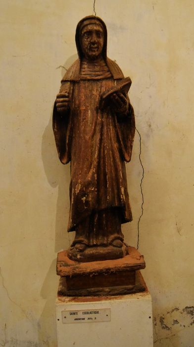 statue : Sainte Escolastique
