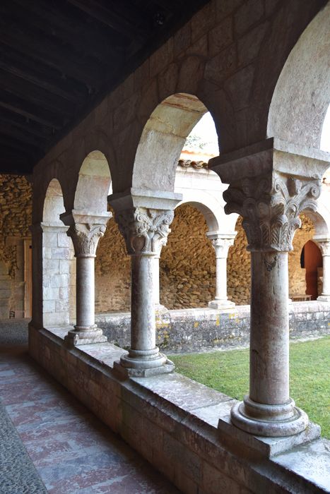 cloître, galerie sud, vue partielle