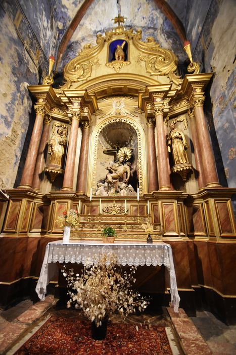 retable Saint-Sébastien, groupe sculpté : Vierge de pitié