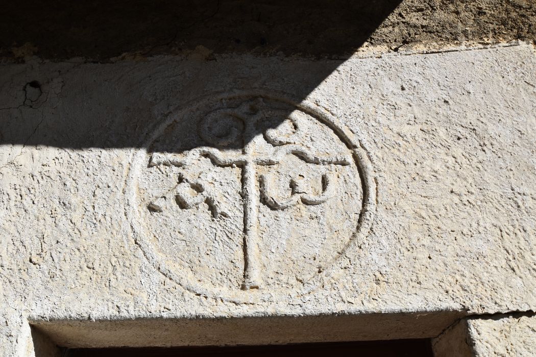 porte d’accès sud, détail d’un linteau, détail du chrisme