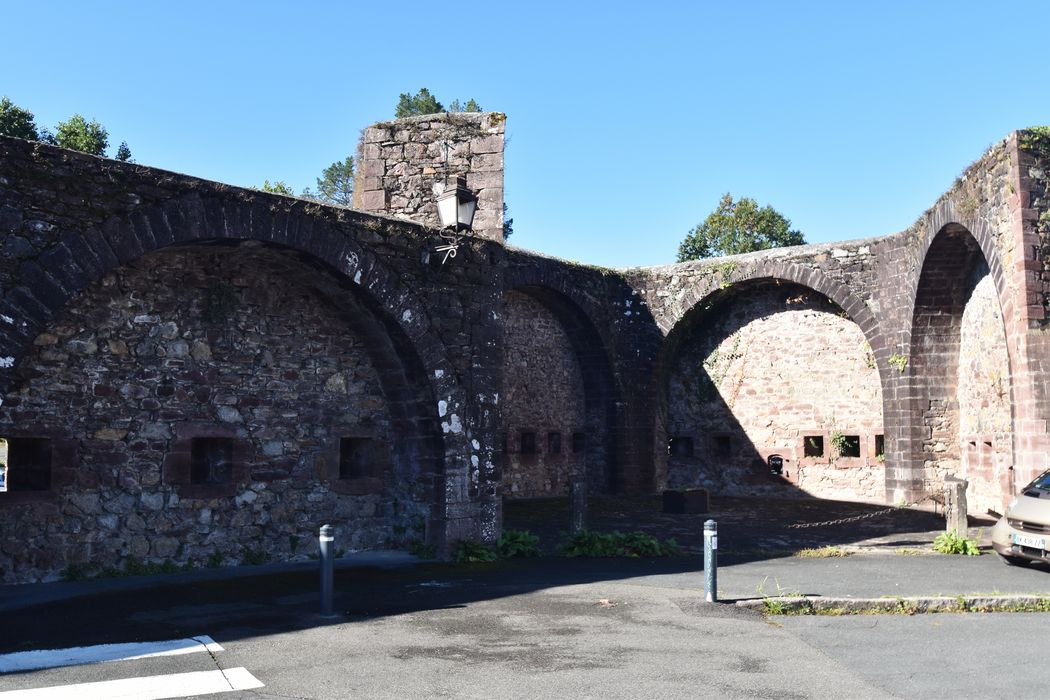remparts sud, tour bastionnée, élévation interne