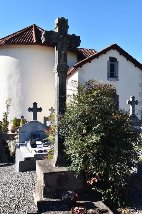 vue générale de la croix