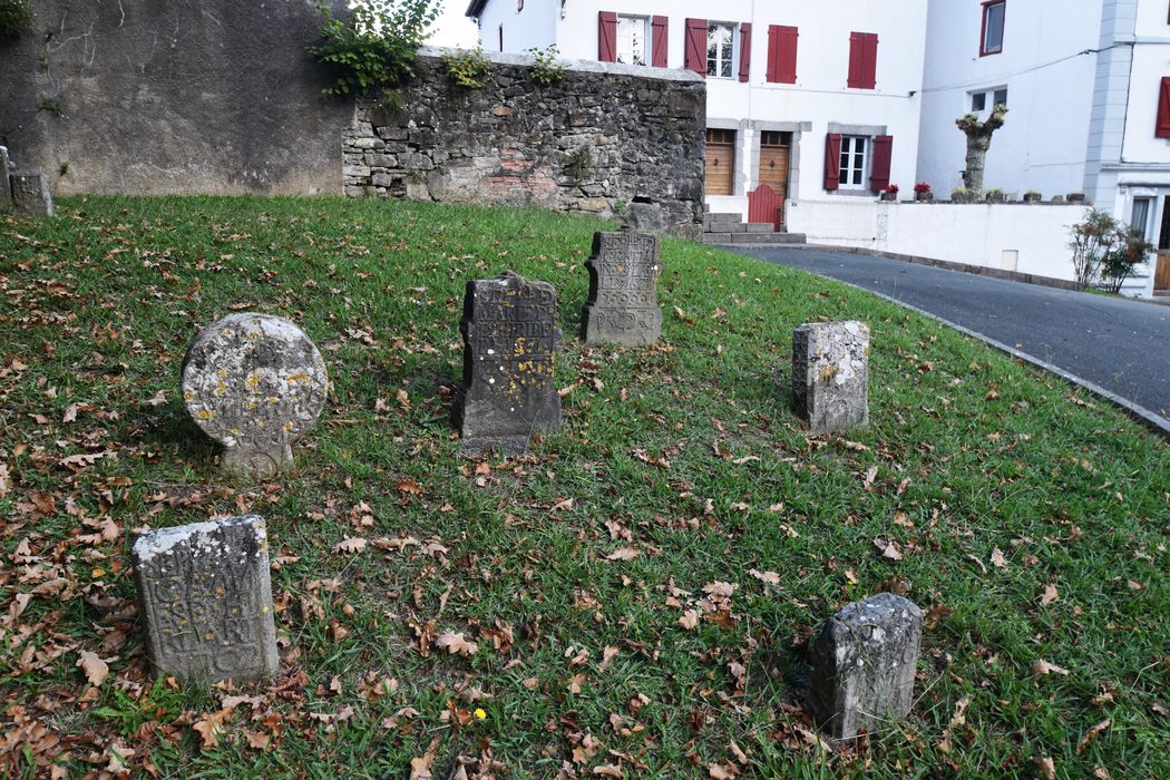 monuments funéraires