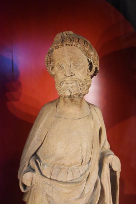 statue (statuette) : Apôtre, vue partielle