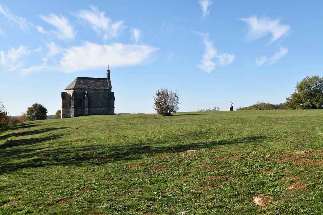 vue générale de la chapelle dans son environnement depuis le Nord