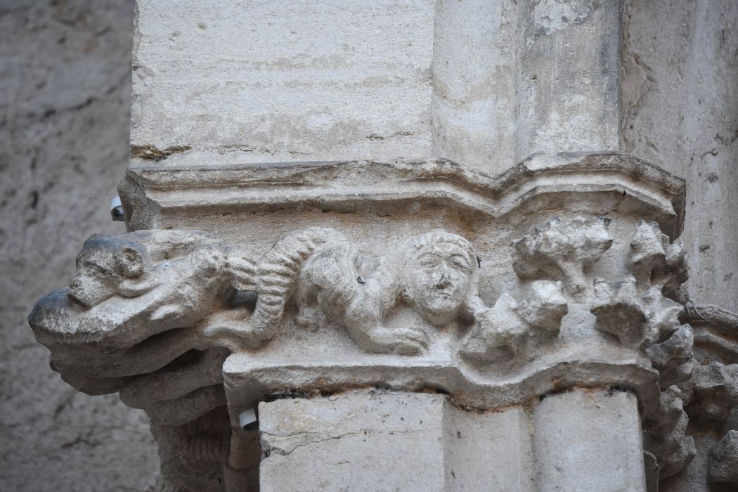 portail d’accès nord, détail