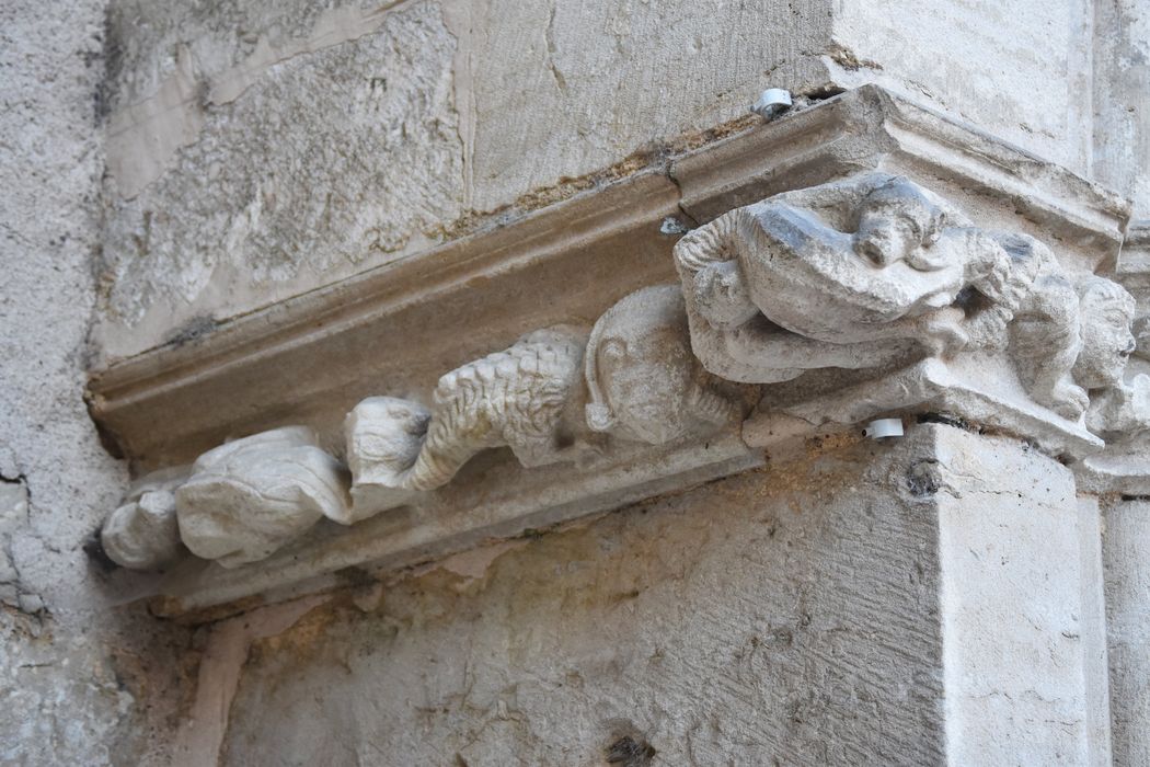 portail d’accès nord, détail