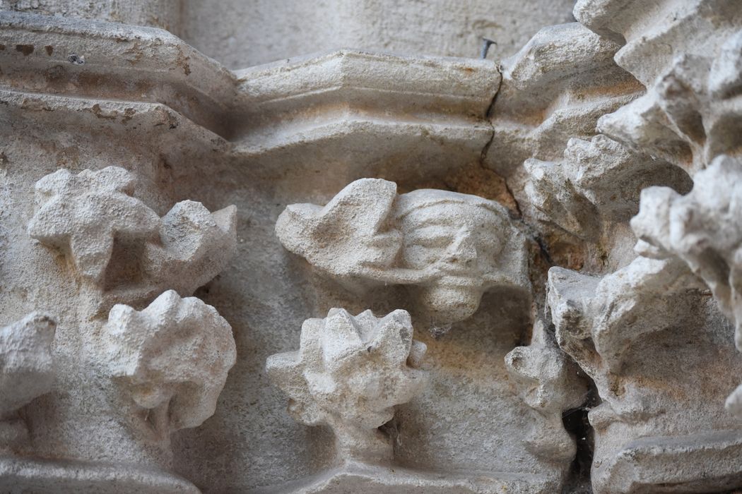 portail d’accès nord, détail