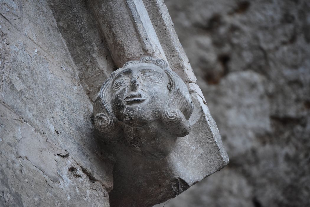 portail d’accès nord, détail