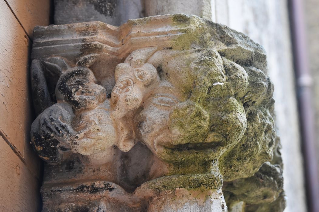 portail d’accès ouest, détail