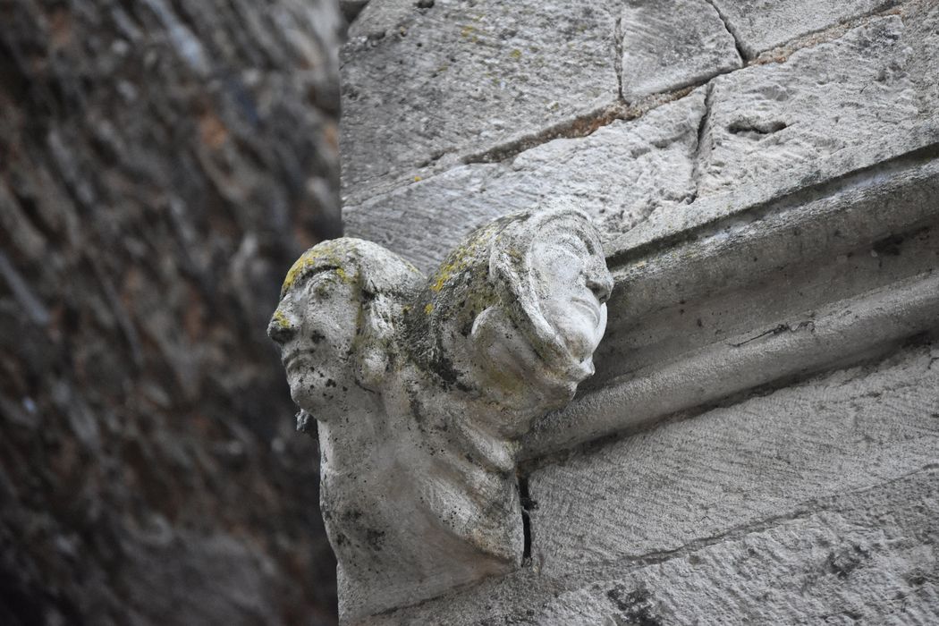 façade sud sur rue, détail