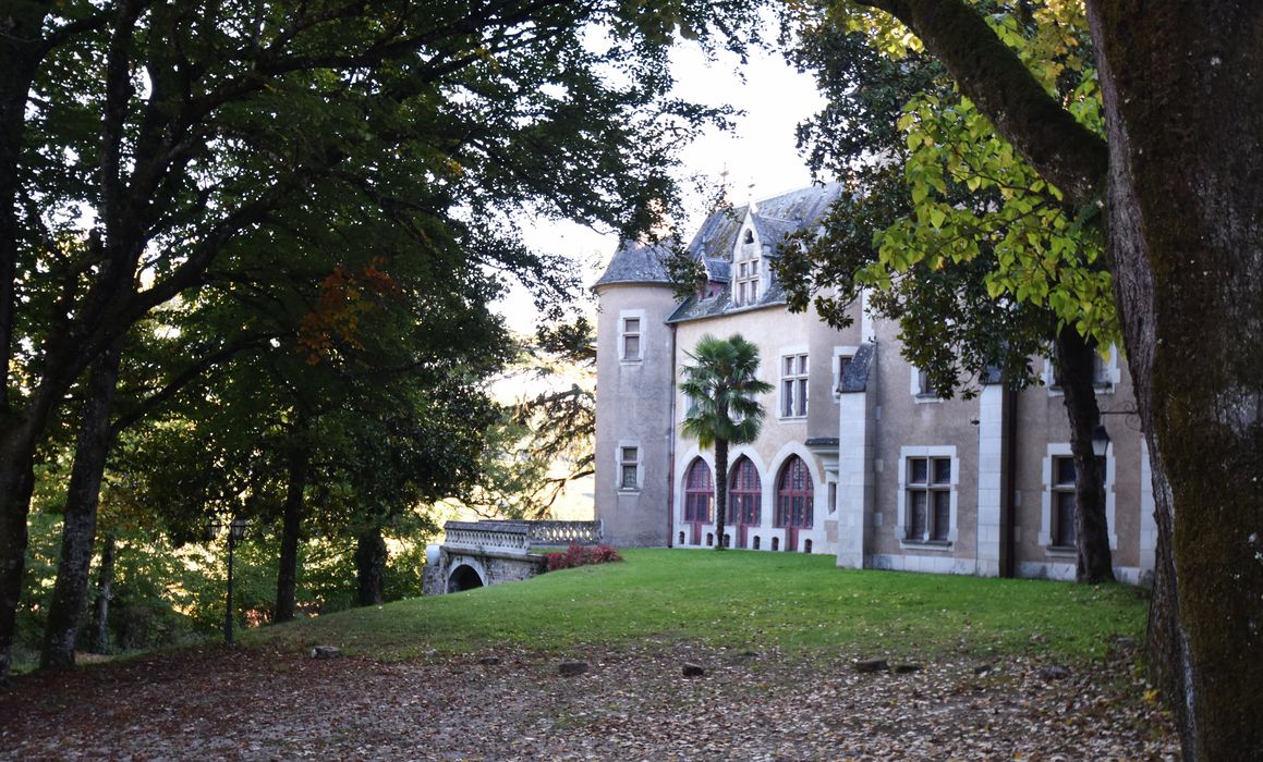 façade nord, vue partielle