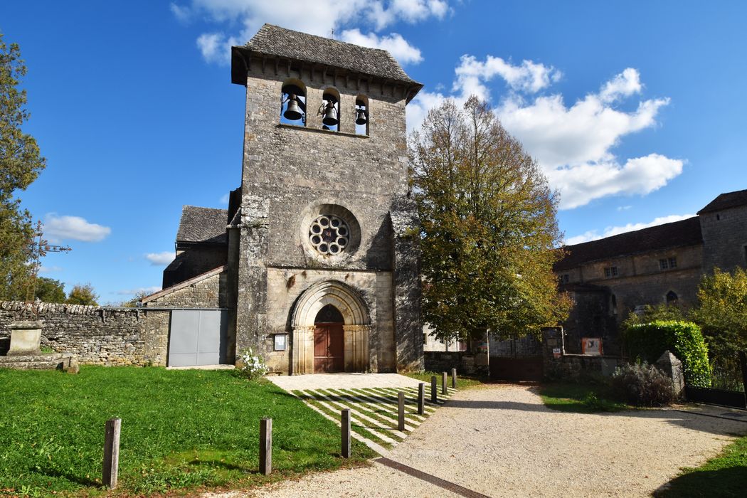 église, façade ouest