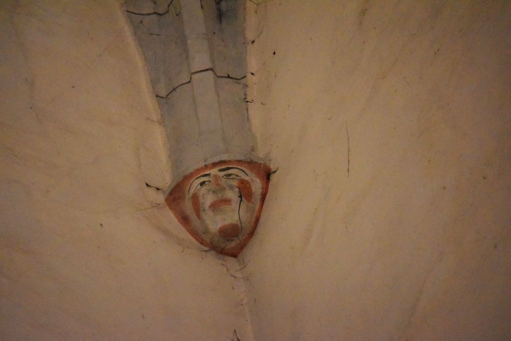 nef, détail d’une console