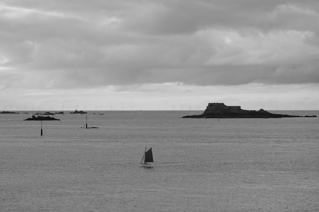 vue générale de l’île dans son environnement