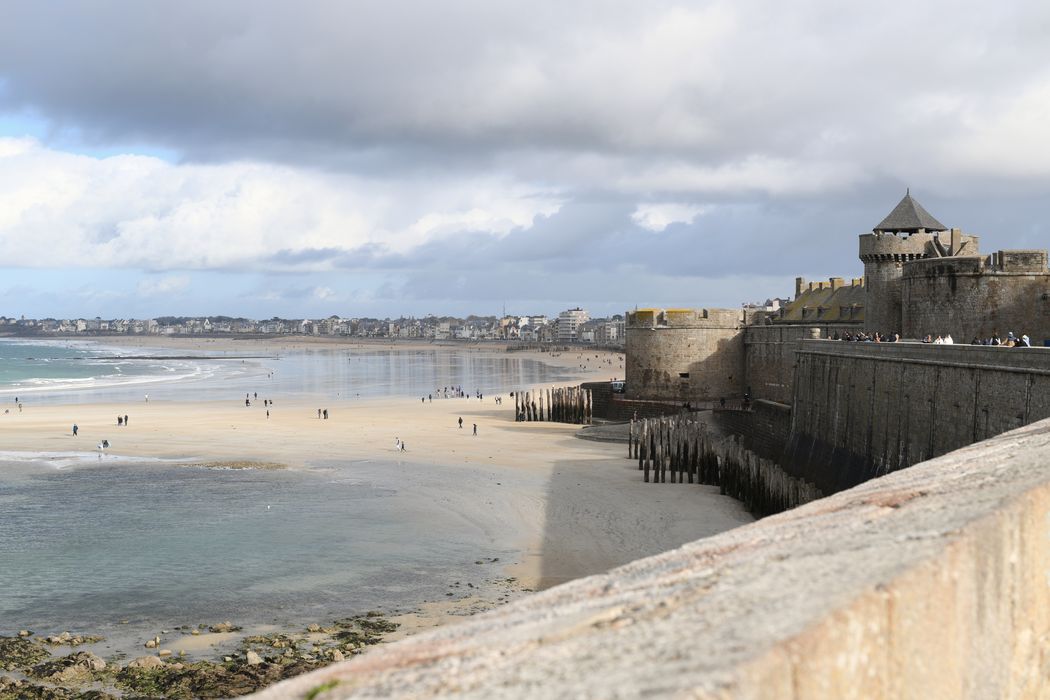 remparts nord en direction de l’Est