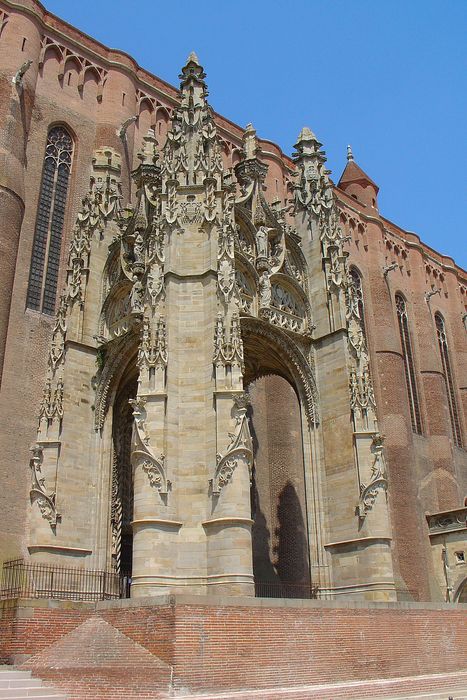 porche monumental sud