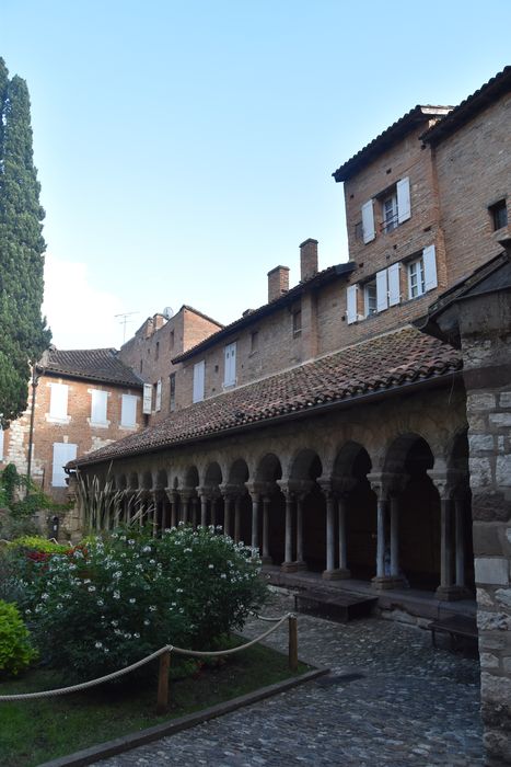 cloître, galerie sud