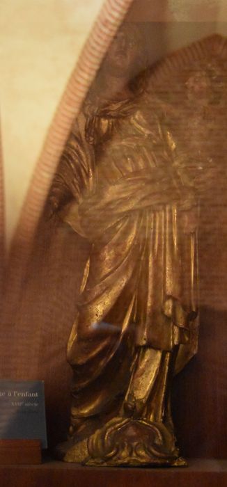 statue : Vierge à l’Enfant