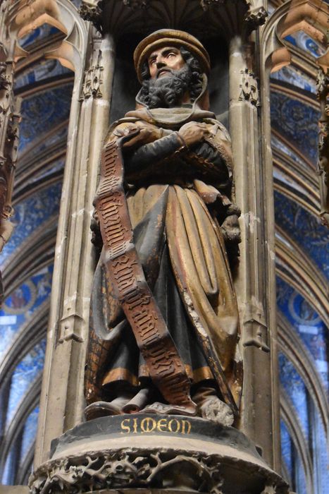 statue : Saint personnage