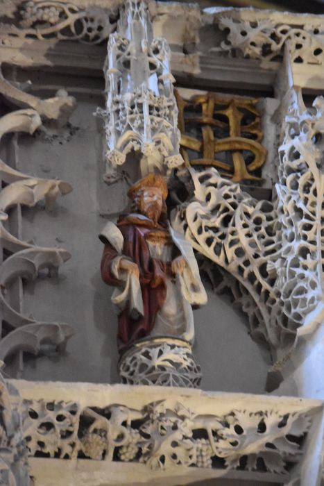 statue : Saint personnage