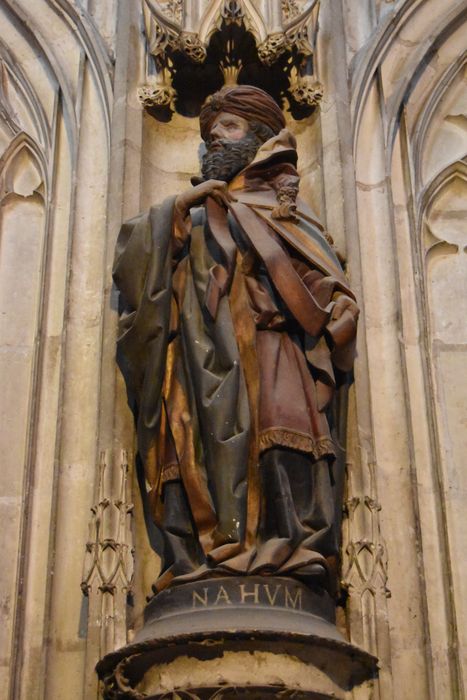 statue : Saint personnage