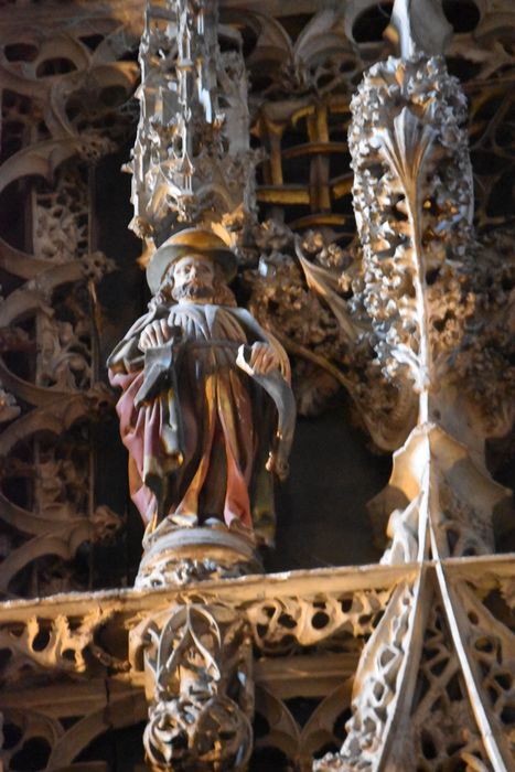 statue : Saint personnage