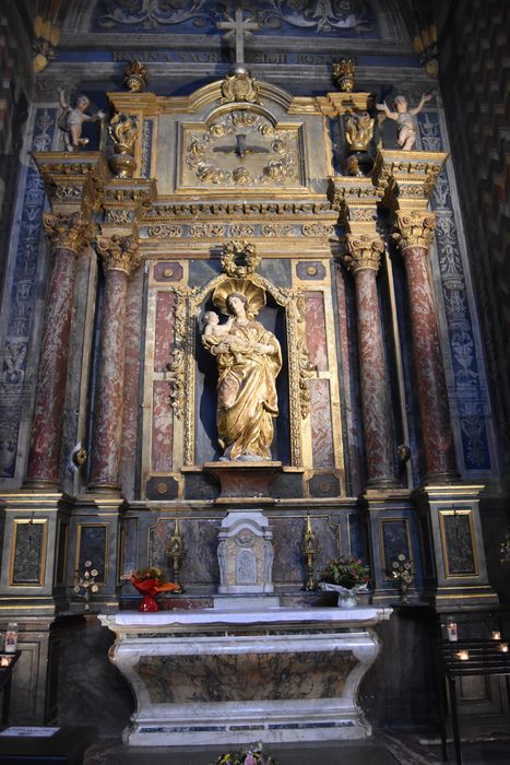 autel, retable, statue : Vierge à l’Enfant