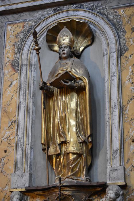 statue : Saint évêque