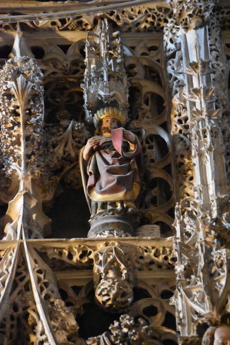 statue : Saint personnage