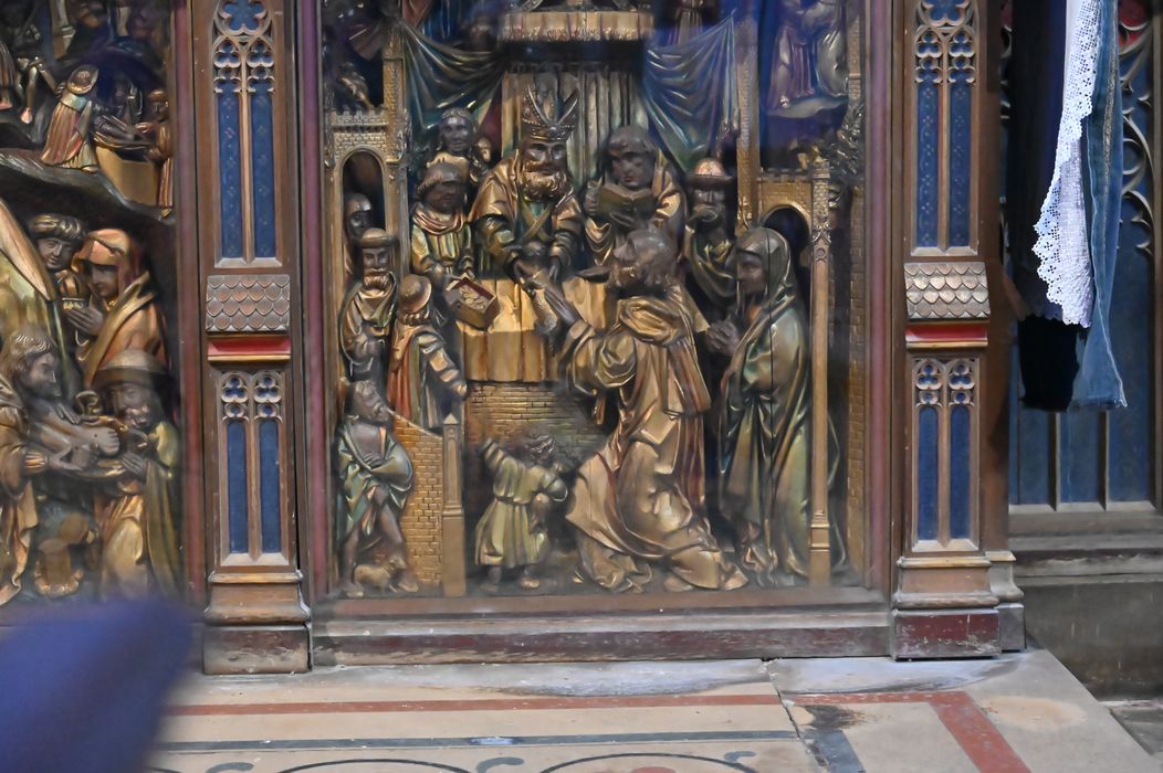 haut-relief : Scène de la Vie de la Vierge