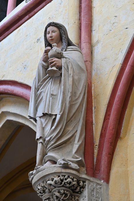statue : Saint apôtre