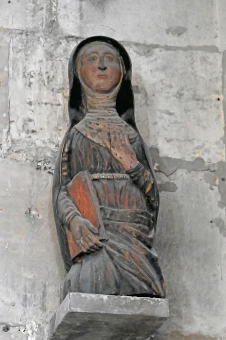 statue : Sainte Colette
