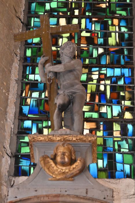 statue : Christ ressuscité