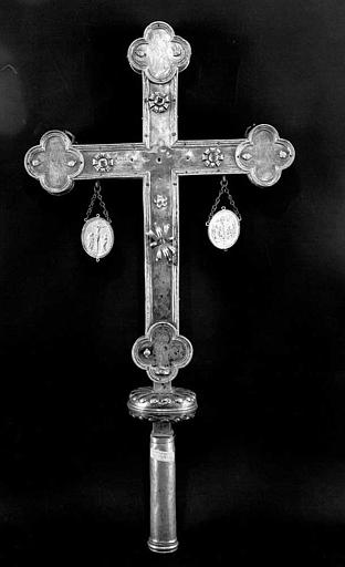 Croix processionnelle (revers) - © Ministère de la Culture (France), Médiathèque du patrimoine et de la photographie, diffusion GrandPalaisRmn Photo