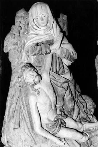 statue : Vierge de Pitié, bois