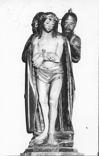 groupe sculpté : Ecce Homo, vue de côté